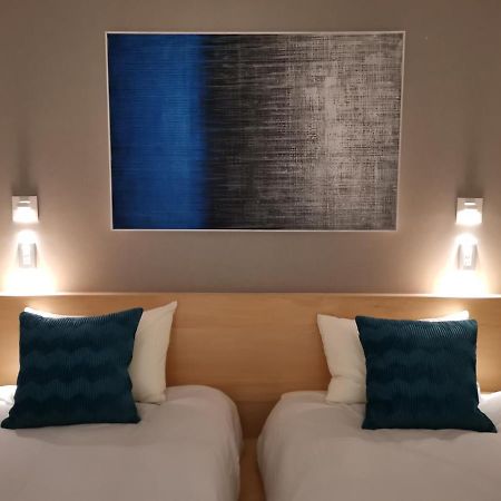 Shhotel 1フロア貸切り 広々2Ldk Наха Екстер'єр фото