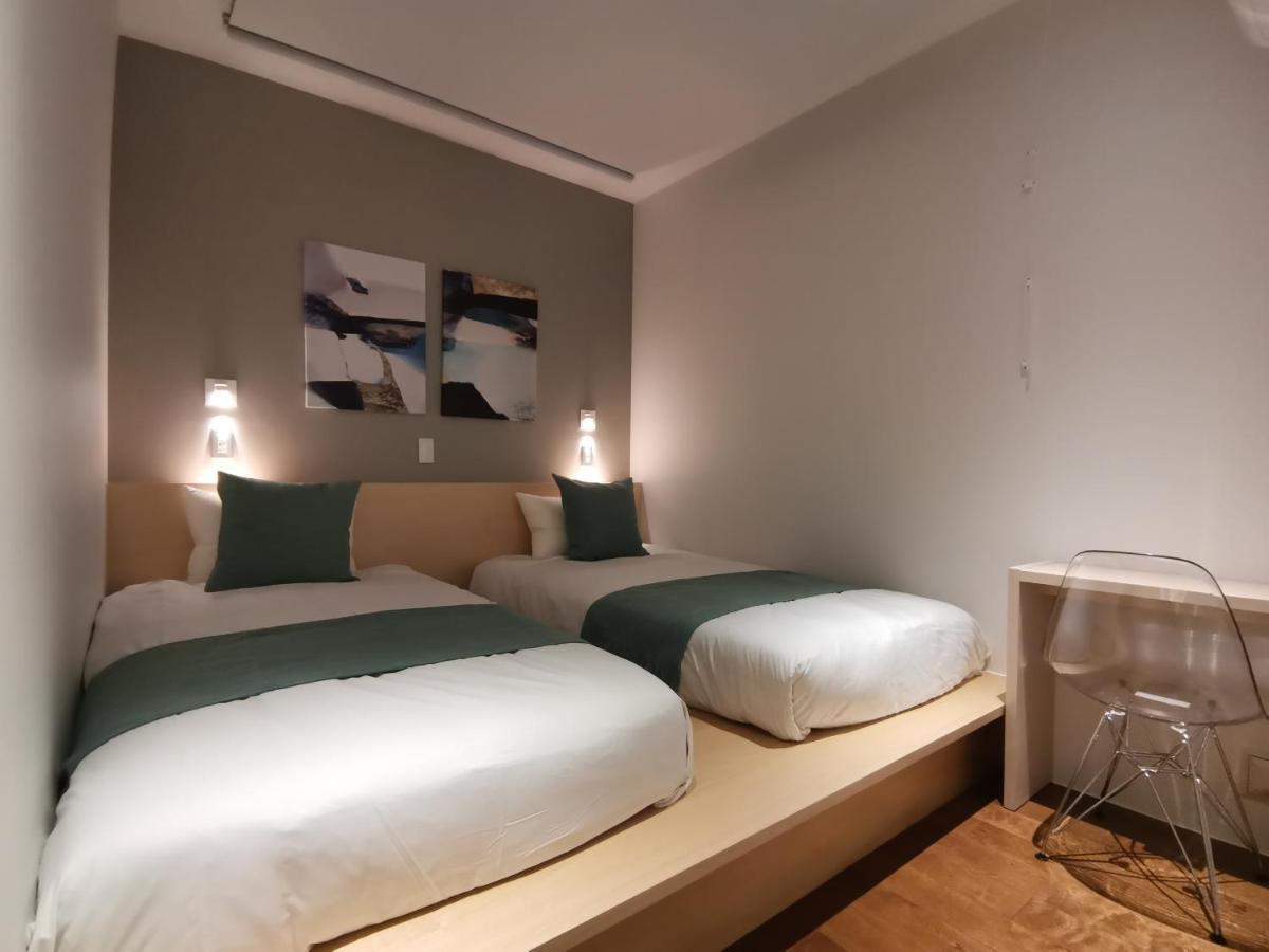 Shhotel 1フロア貸切り 広々2Ldk Наха Екстер'єр фото