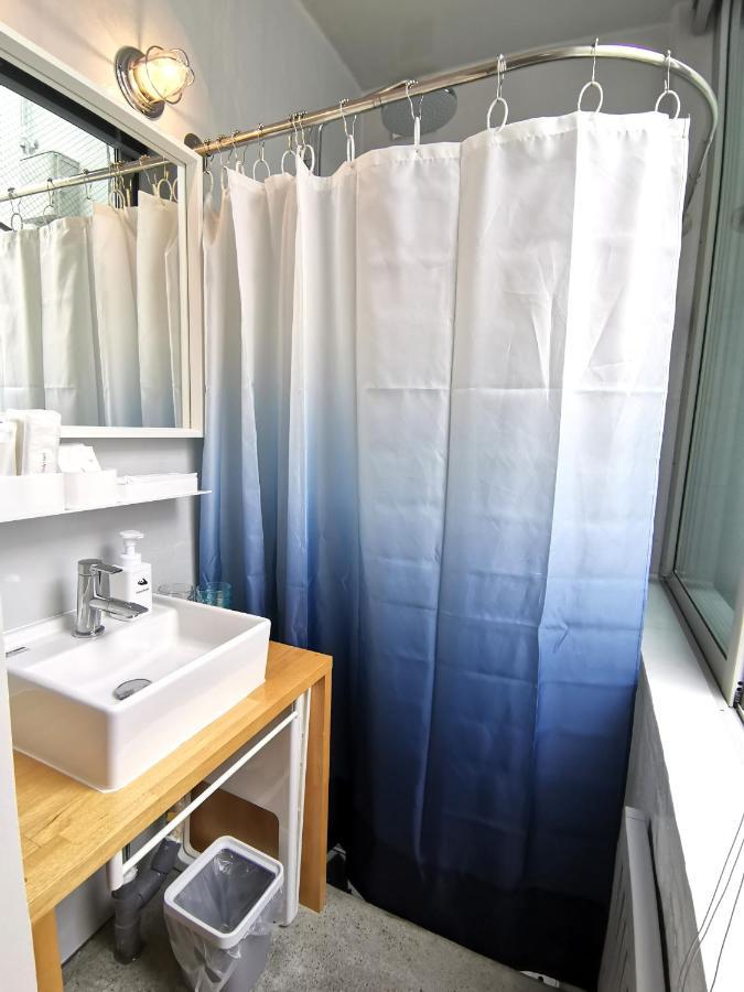 Shhotel 1フロア貸切り 広々2Ldk Наха Екстер'єр фото